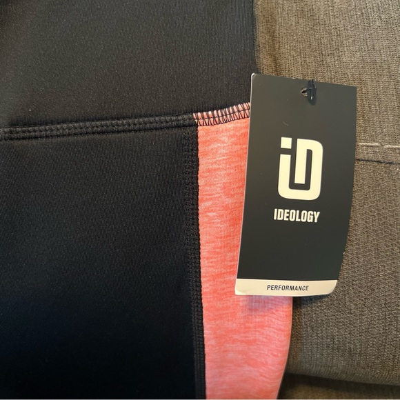 ID Ideology Women's Essentials Colorblocked Cropped Leggings Black Size Small - Picture 3 of 4